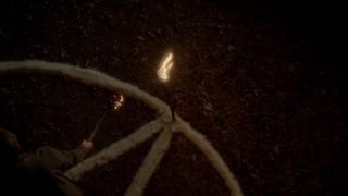 Upirske denniky S03E15 Pokrvna linia