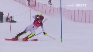 Vypadnutie M.Shiffrin v 2 kole.