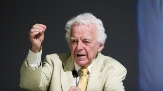 Benjamin Creme a odhaľujúce správy, pre Slovenov a Slovenky