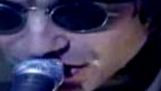 Oasis - Supersonic (live Jools H.)