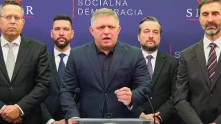 Politická naivita najvyšších ústavných činiteľov je dnes veľmi