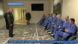 Zmrzačení ruskí vojaci dostali ocenenie od generála