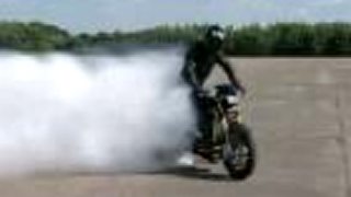 Ghost Rider - 345 kmh. Na zadnom !