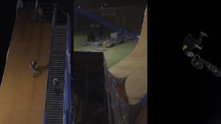 Dychberúci BMX trik na Nitro Circus Tour