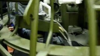 Cvičný simulátor tanku T-72. Nabíjanie automatom