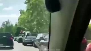 Fronta aút na benzín v Odese