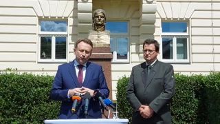 Minister Vlčan slávnostne uviedol do funkcie nového riaditeľa LESY SR Marhefku