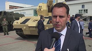 Na veľtrhu obrany sa predviedli húfnice Eva a Diana. Slovenská výroba
