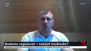 Medvedí zásahový tím: sú to darebáci a klamári