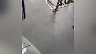 Ruský vodič autobusu je proti vojne. Nepustil do autobusu veterána