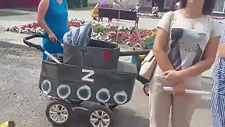 Propaganda v súťaži o najkrajší kočík siahla na absolútne dno