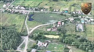 UA T-64BM nepriamou paľbou ničí okupantov