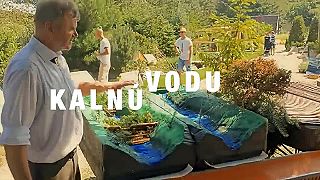 Ukážka fungovania hrádzok na modeloch. Zadržiavanie vody v lesoch