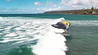 Surfovanie s Wing Foil-om na Havaji