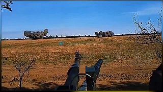 Tanky a letectvo rozoberajú pozície okupantov: Sukhyi Stavok