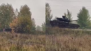 Najnovší ruský tank T-14 Armata bol spozorovaný na cvičisku v Tatarstane.
