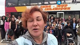 Zlý Rusi zajali nevinne deti na Krym.