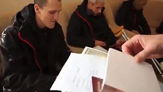 Rusko: Prezident vojnový zločinec, 2 krát odsúdený generál a vojaci trestanci