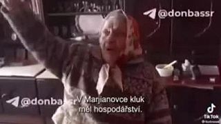Babka zijuca v prihranicnom meste ukrajiny s polskom.

