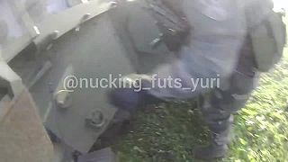 Ukrajinský HUMVEE prešiel po míne pohľad z GoPro