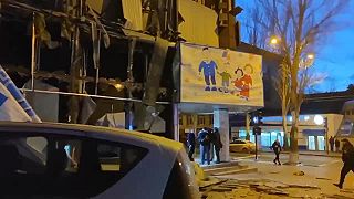 Počas dňa ukrajinské ozbrojené sily niekoľkokrát ostreľovali centrum Donecka.