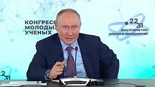 Putin do nemeckého mikrofónu Bosch "kupujte ruské výrobky"
