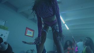 Damon Sharpe ft. Tima Dee - Naughty Girl