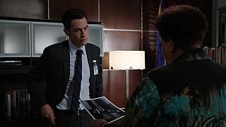 Kosti 11x06 Senator v zametaci
