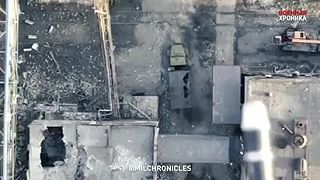 Zhadzovanie bômb z dronu v Záporoží