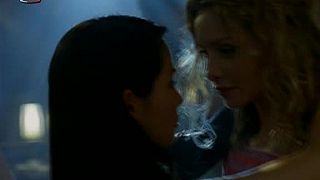 Ally McBeallova 3x02 Pohrbene radosti