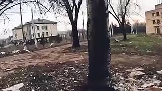 Zábery pouličných bojov v Soledare, ktoré natočila AFU.