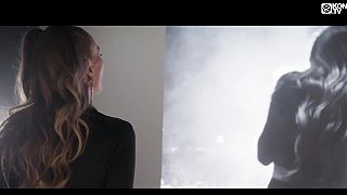 Leony - Somewhere In Between