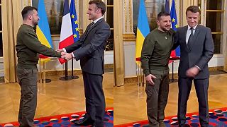 Či vírus či vojna, političkovia sú vždy živý zdravý vysmiaty a v pohodičke..