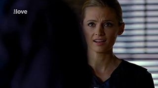 Vtierka Castle 5x22 Kym si stala