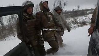 Evakuácia zranených ukrajinských vojakov