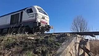 S lokomotívou po „vzdušnom“ moste