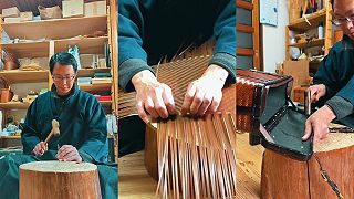 Hideaki Hosokawa vyrába tradičný bambusový kufrík