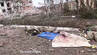 Mŕtve telá ukrajinských vojakov v Bachmute