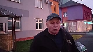 S cigánmi sme vychádzali v pohode - zhovorčivý protestujúci z Michaloviec