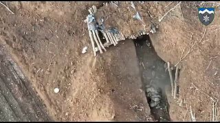 Operátori dronov z 10. samostatnej horskej útočnej brigády.