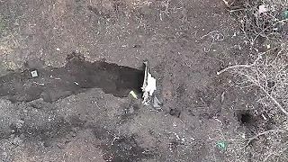 V rámci úspory munície okupanti zaliezli do nory