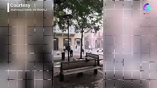 Kompilácia amatérskych záberov z Bejrútskej explózie 2020