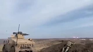 BGM-71 TOW na HMMWV páli na cieľ blízko Bakhmutu.