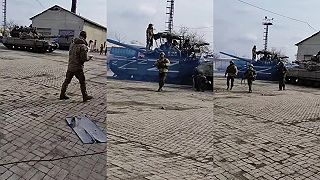 Aj okupanti posielajú obrancom svoje tanky