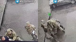 Tak ako tvrdí naša propaganda,hrdo idú brániť vlasť