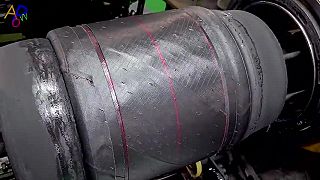 Celý proces výroby moto-pneumatiky