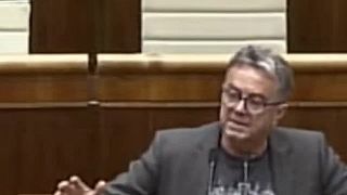Psychopat pročko v parlamente