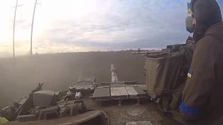 Ukrajinský tank nadišiel pri útoku na ruskú protitankovú mínu