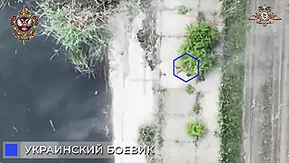 Kvadrokoptéry zhadzujú na ukro vojakov bombičky