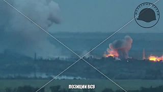 Plameňometný systém TOS-1A vypaluje ukro pozície